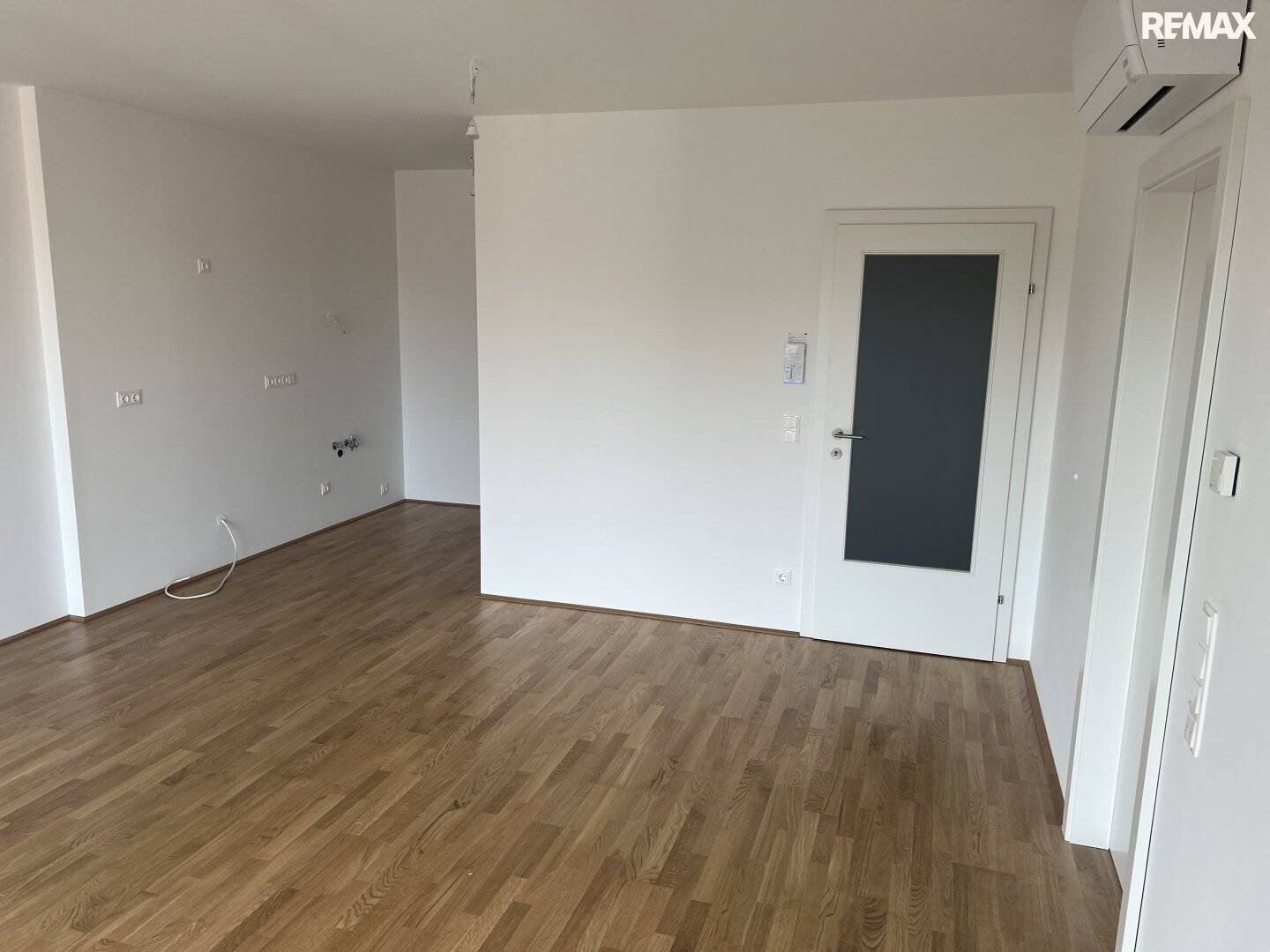 Erstbezug! 2 Zimmer Loggiawohnung im Zehnerviertel