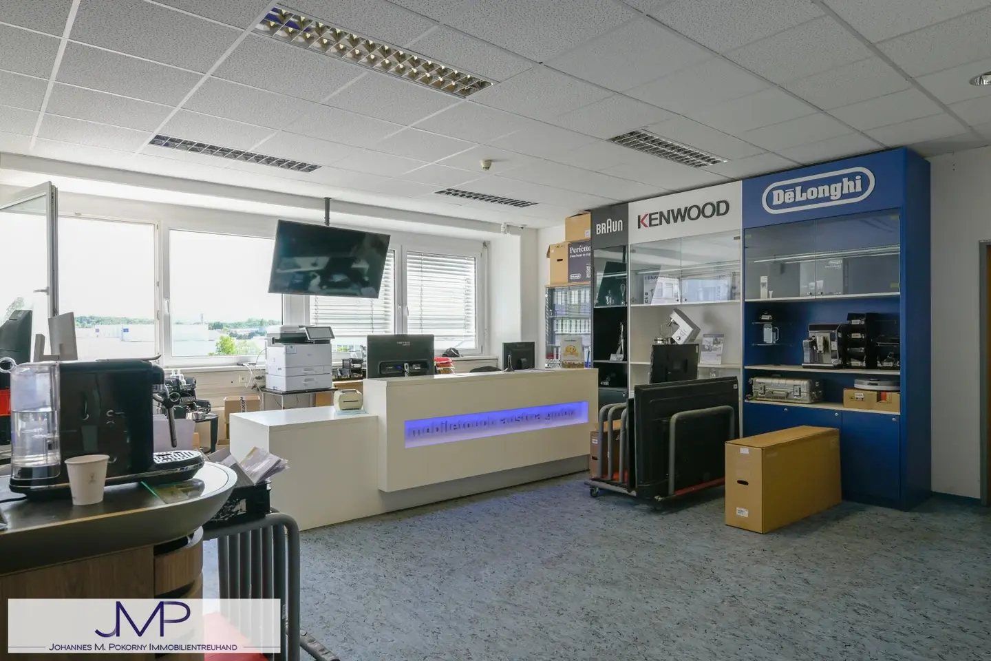 Bright office or workshop spaces with ramp