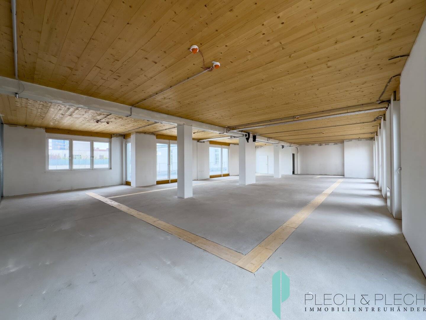 First occupancy and customizable, modern office space with terrace and air conditioning in the attic, Office 02
