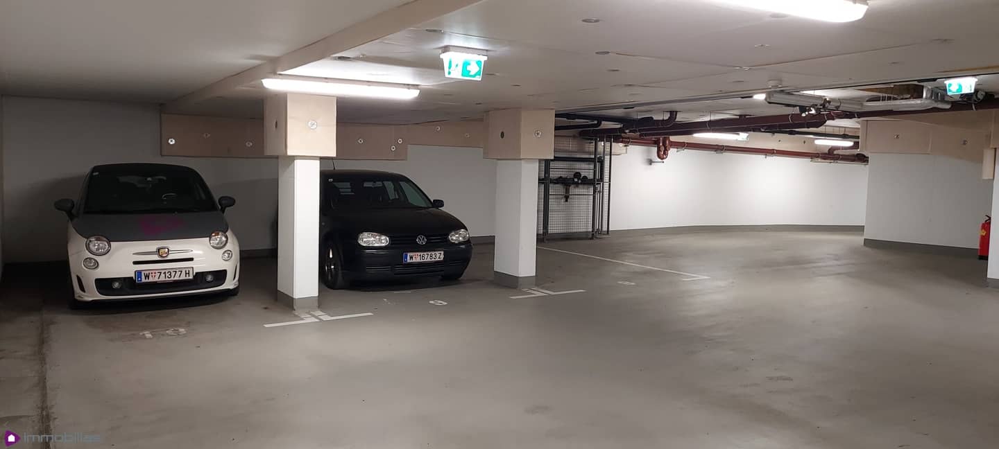 KFZ Tiefgaragenplatz, Stellplatz, Parkplatz