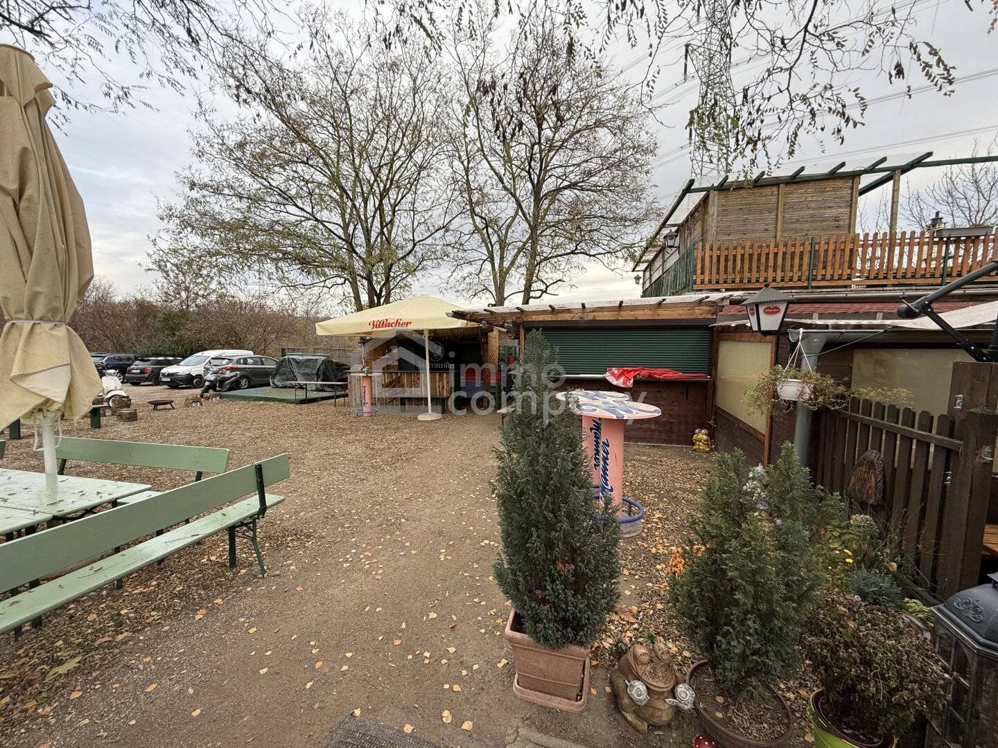 Stammersdorf: Ground for use as gastronomy, Buschenschank, Heuriger BB2 designation