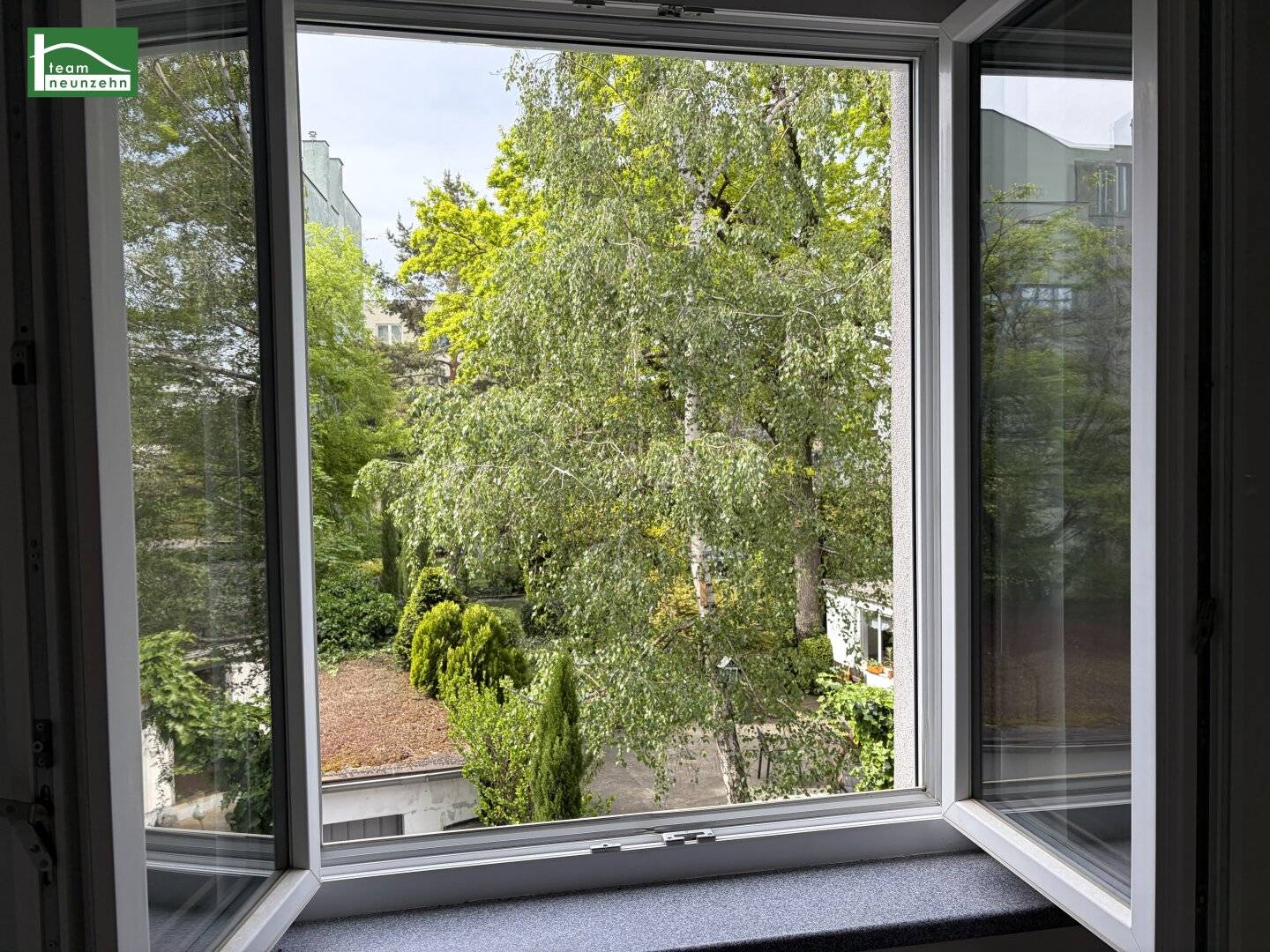 4-room apartment with perfect layout Direct U-Bahn proximity New build apartment - used U-Bahn only 350m away For owner-occupiers and investors