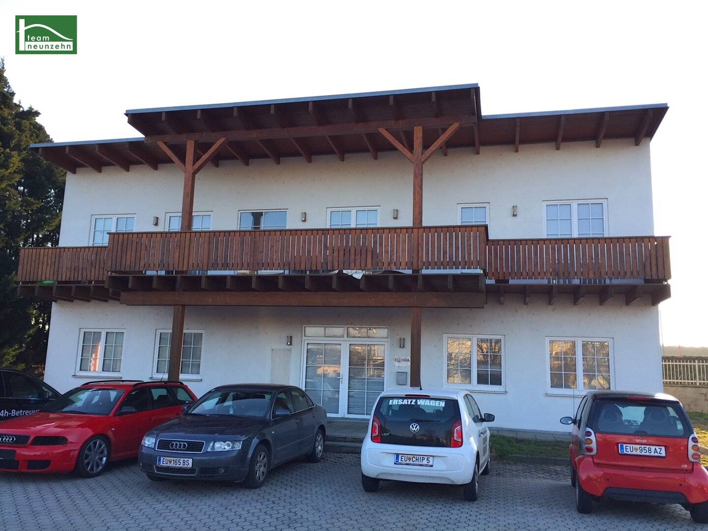 Well maintained condition Parking spaces GEWERBEPARK DONNERSKIRCHEN, Ground floor in office building