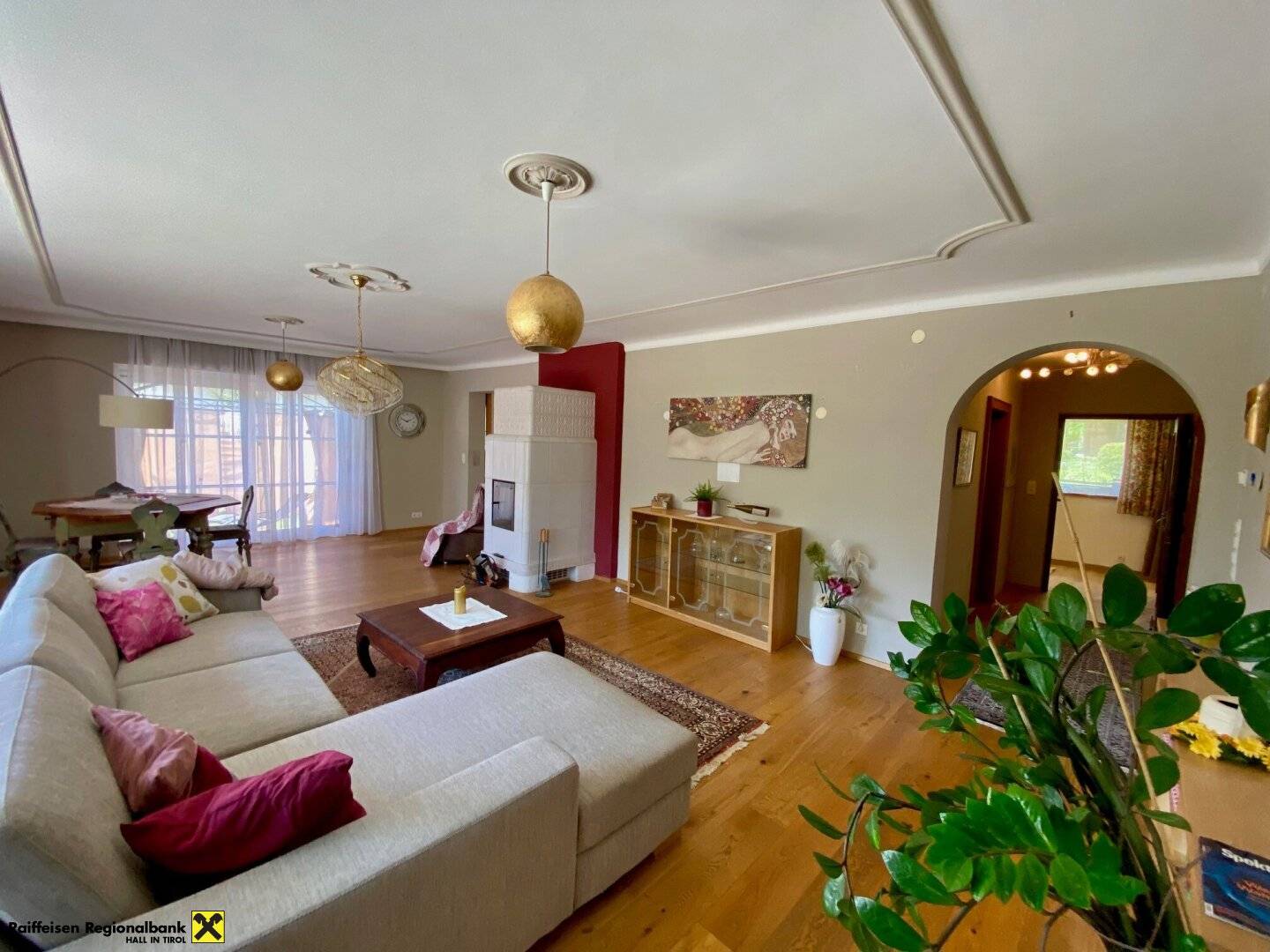 Single-family estate in a quiet location with views in Telfs