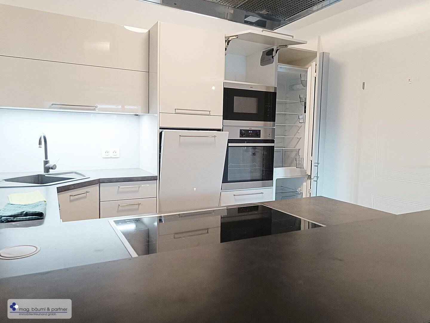 Exclusive modern living at 90 m² in Aspern including 2 underground parking spaces