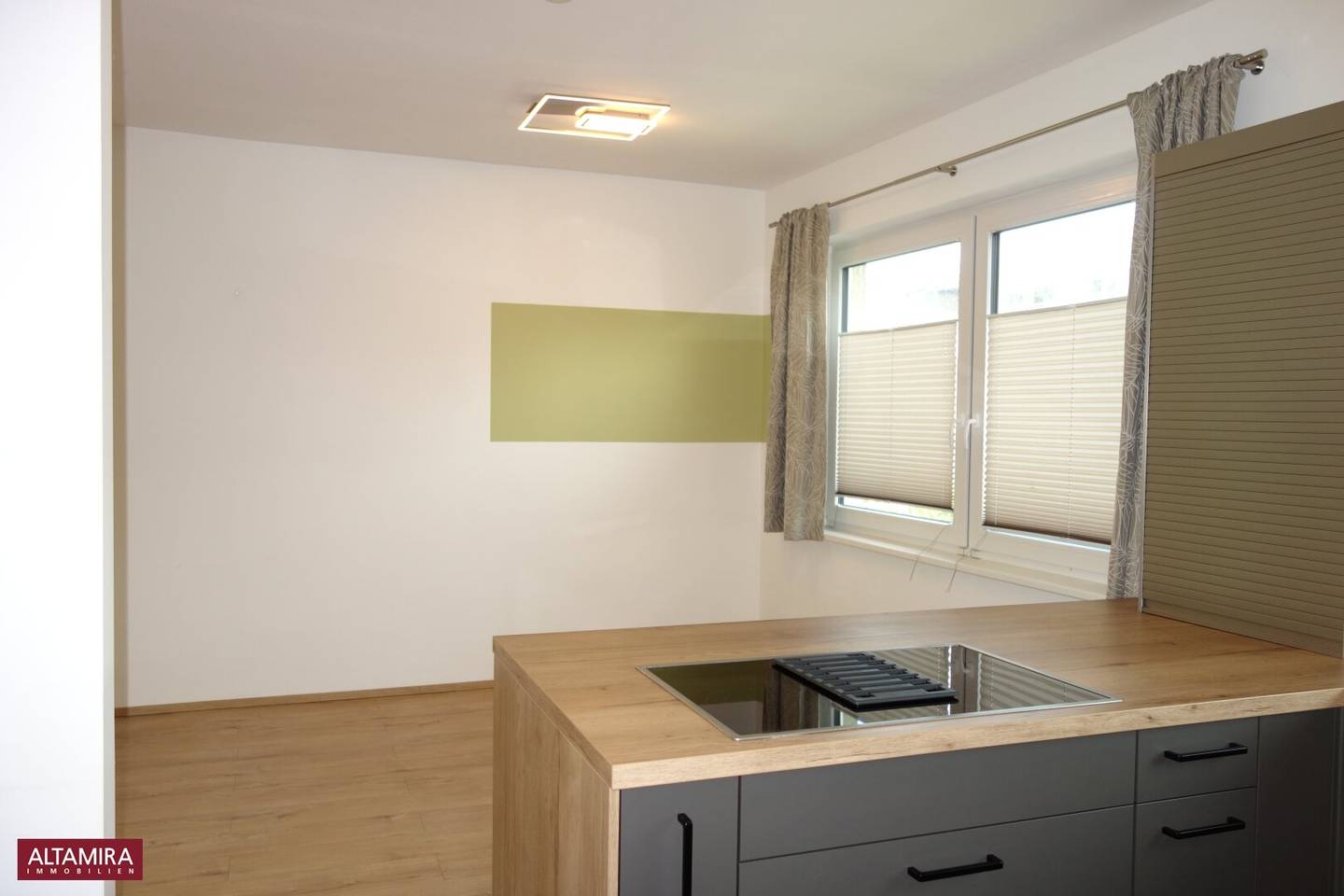 Mit viel Liebe und Geschmack im Innenbereich renoviertes Haus, sofort beziehbar