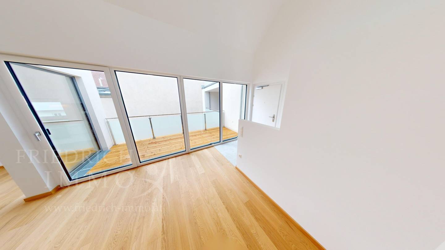 Rented 2-room attic apartment with terrace, investment in the climate-neutral new build, rented until 2034