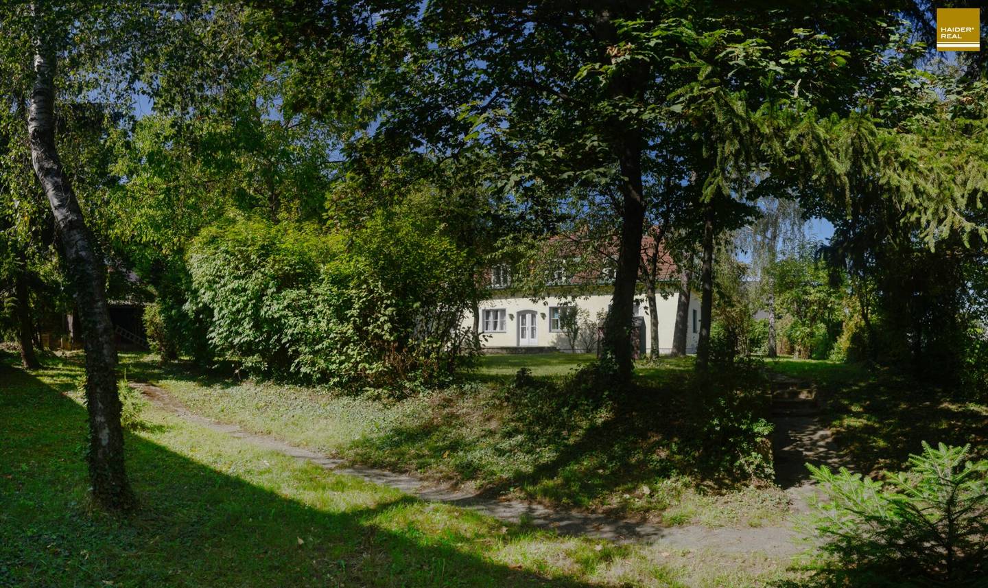 Zentrum! Parkähnliches Gartenareal Einzigartiges Herrenhaus