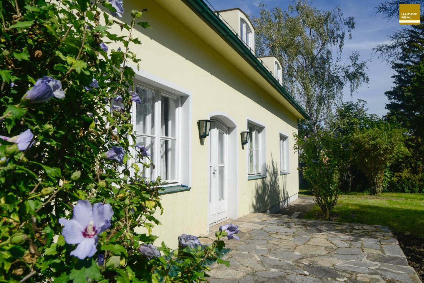 Zentrum! Parkähnliches Gartenareal Einzigartiges Herrenhaus