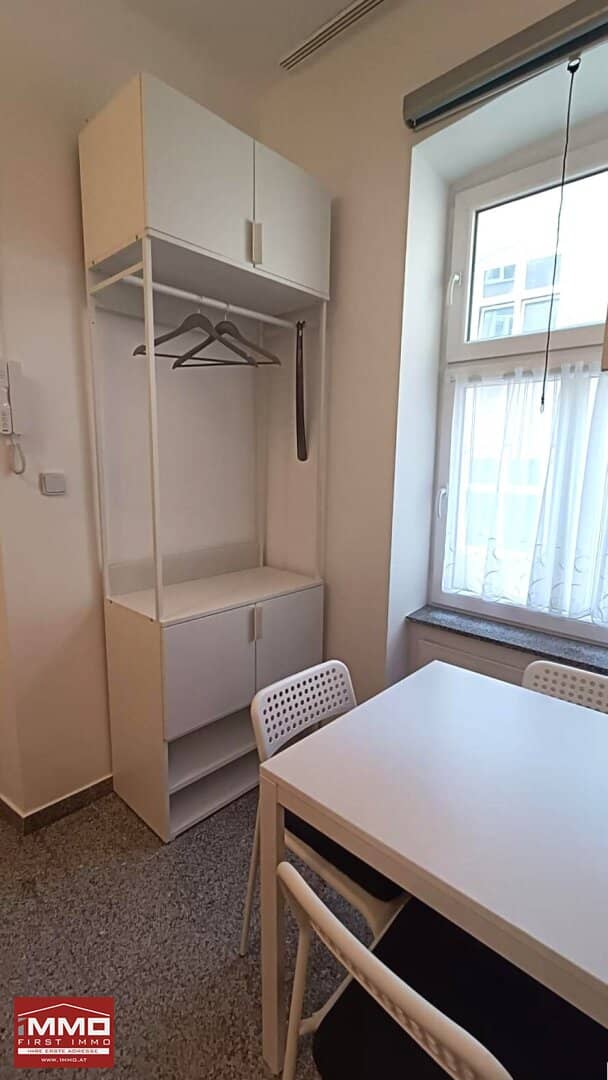 Fully furnished city studio at Augarten completely courtyard-facing
