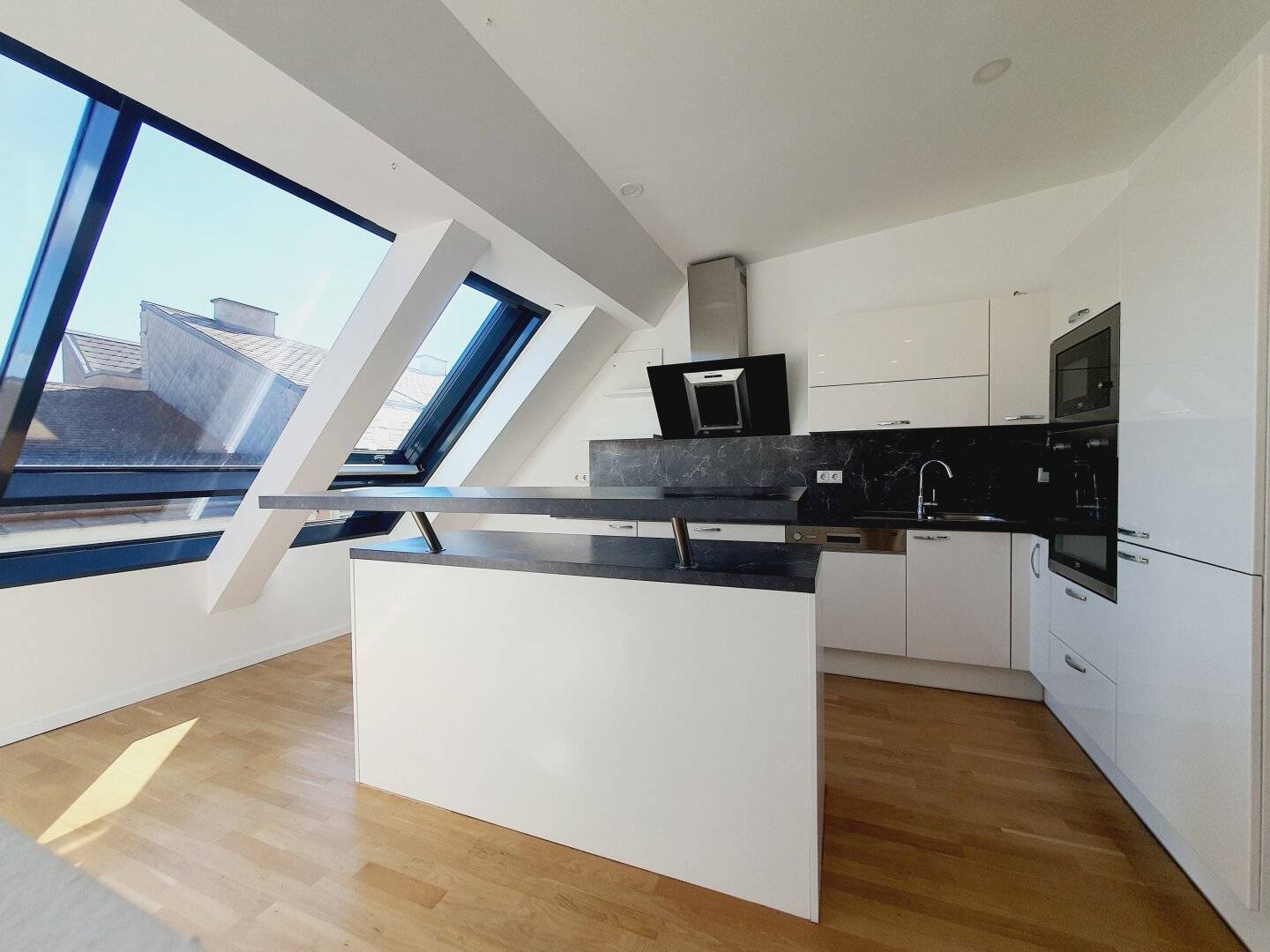 Dream penthouse at the Naschmarkt with a very beautiful view