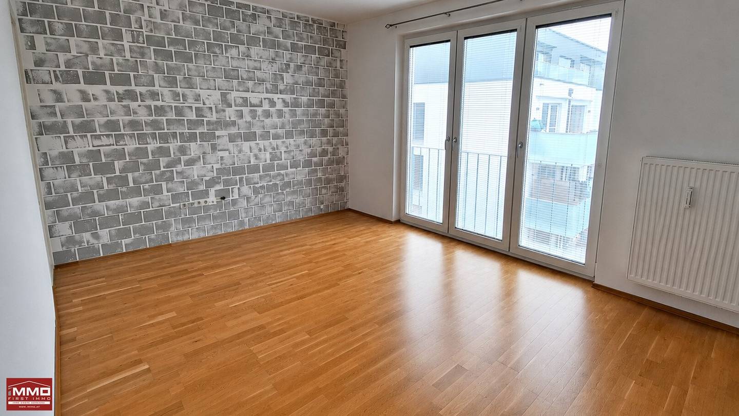 3,5% RENDITE! BEFRISTET VERMIETETE WOHNUNG NAHE HAUPTPLATZ! AB NOVEMBER 2028 FREI!