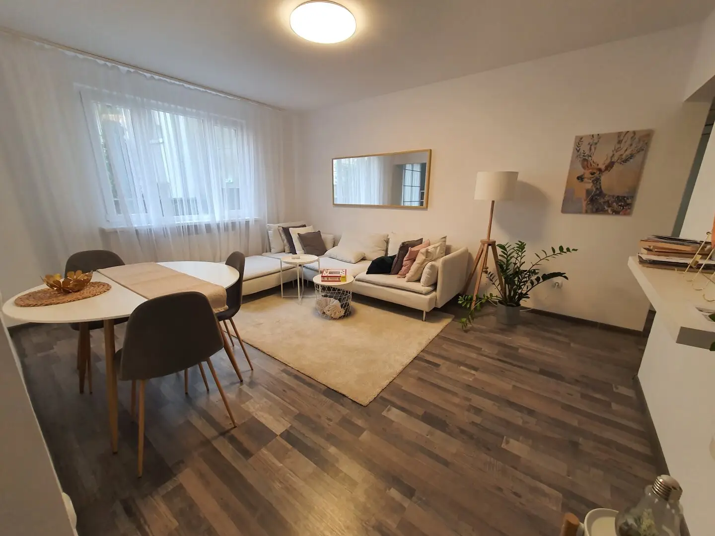 Top Lage - wunderschöne und geräumige Neubauwohnung nähe Rennweg
