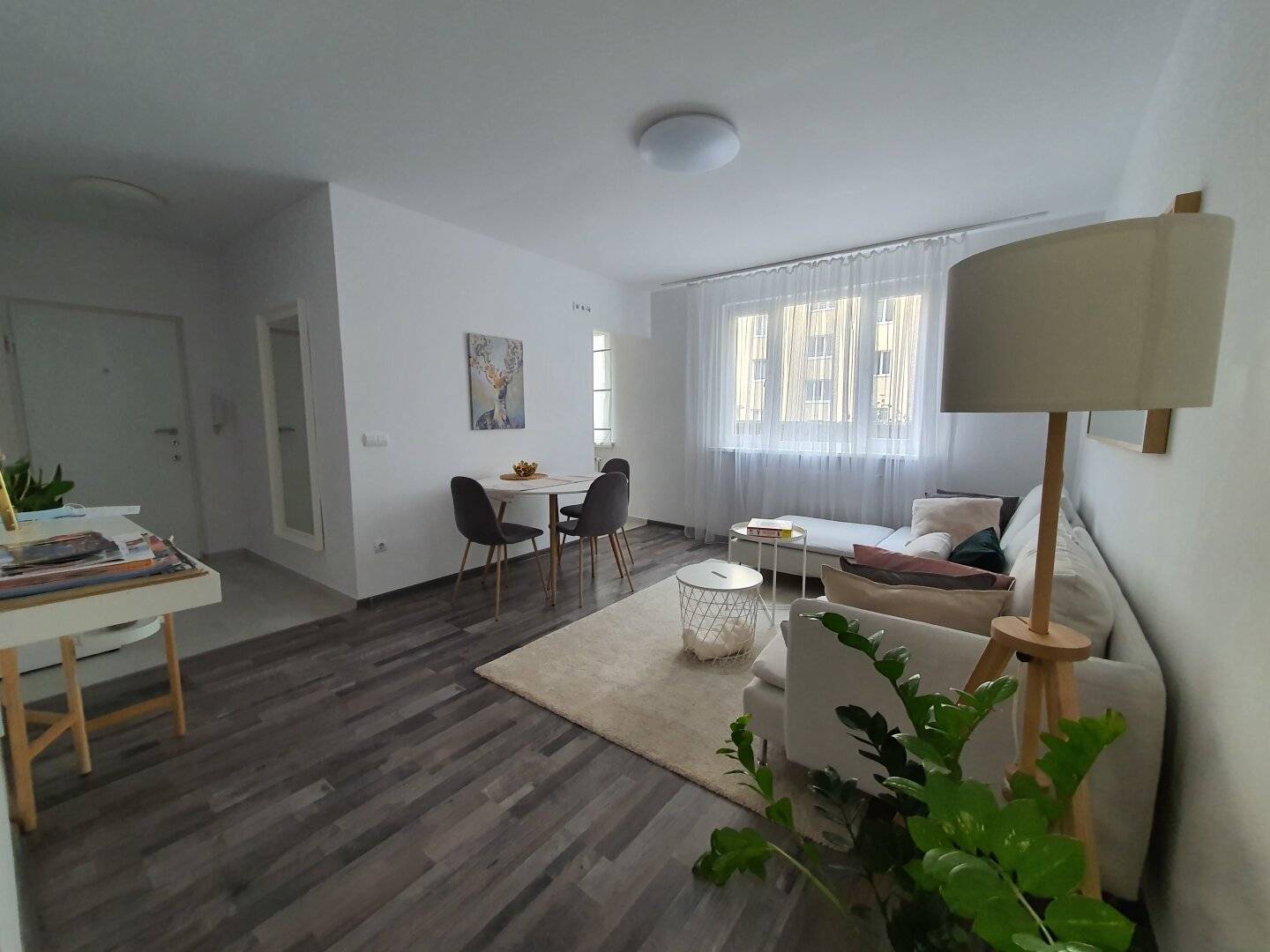 Top Lage - wunderschöne und geräumige Neubauwohnung nähe Rennweg