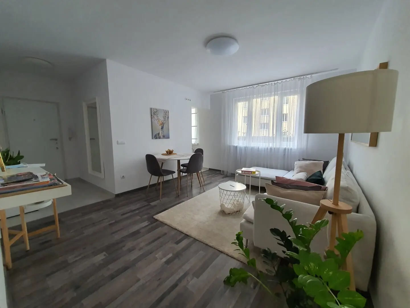 Top Lage - wunderschöne und geräumige Neubauwohnung nähe Rennweg