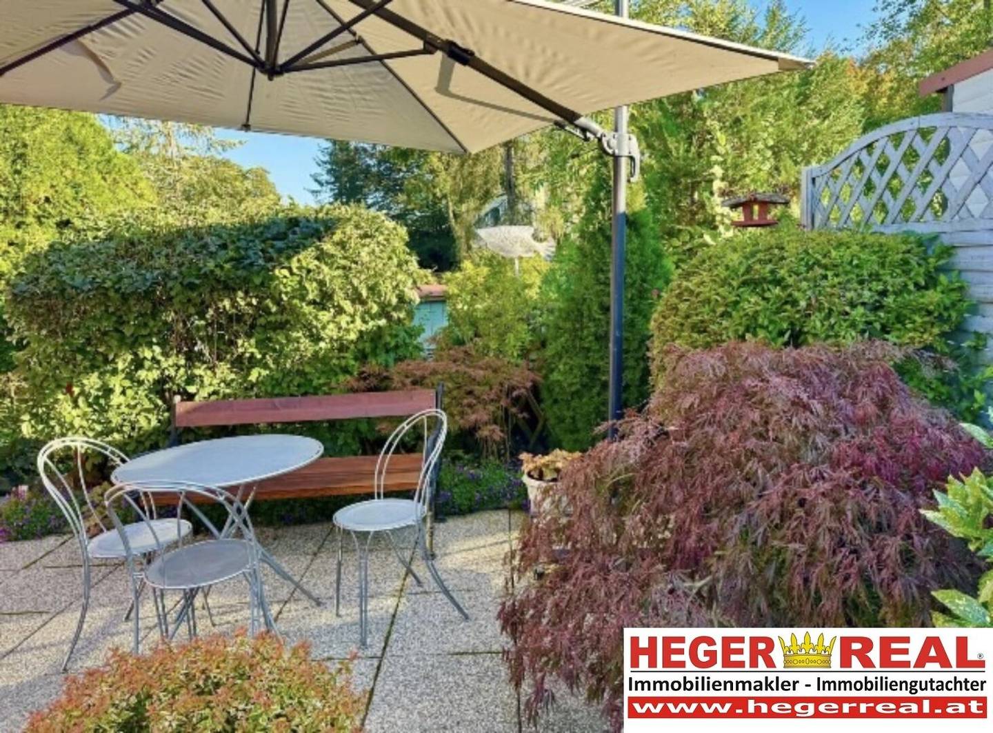 MOBILHEIM an der Gölsen mit EIGENEM STEG in den Bach - liebevoll GEPFLEGTER UNEINSEHBARER GARTEN