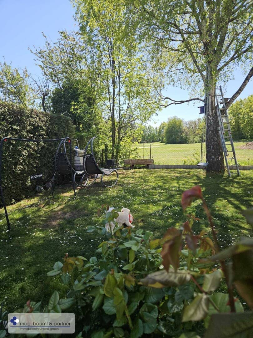 Completely modernized bungalow in quiet cul-de-sac Kottingbrunn