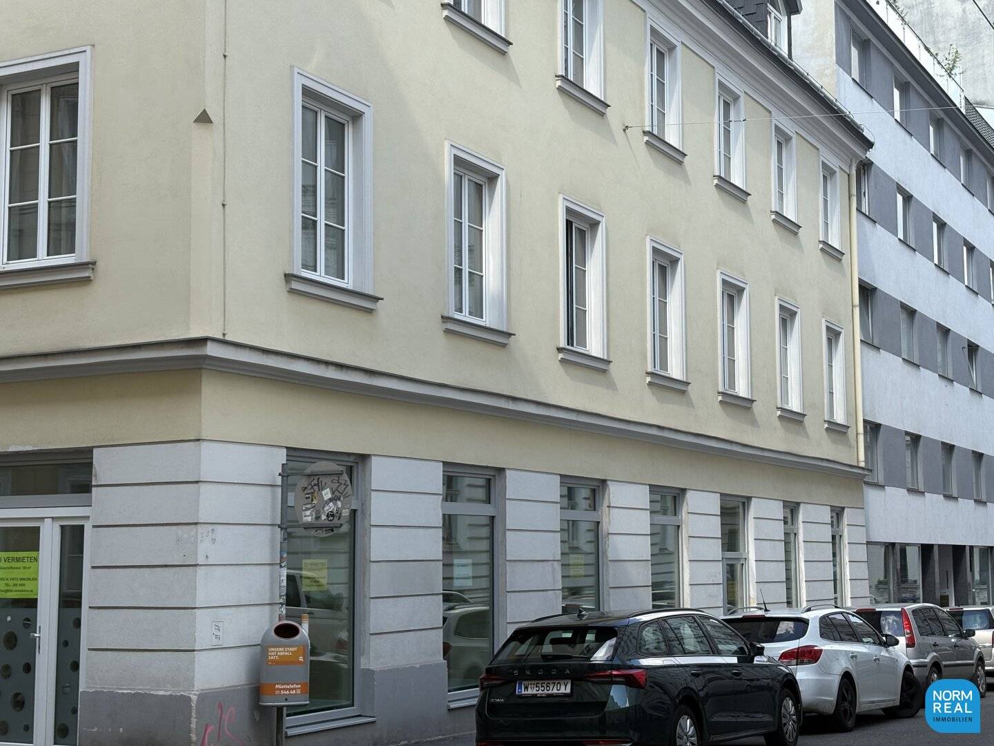 Office/Medical Practice Commercial Space in Biedermeier House