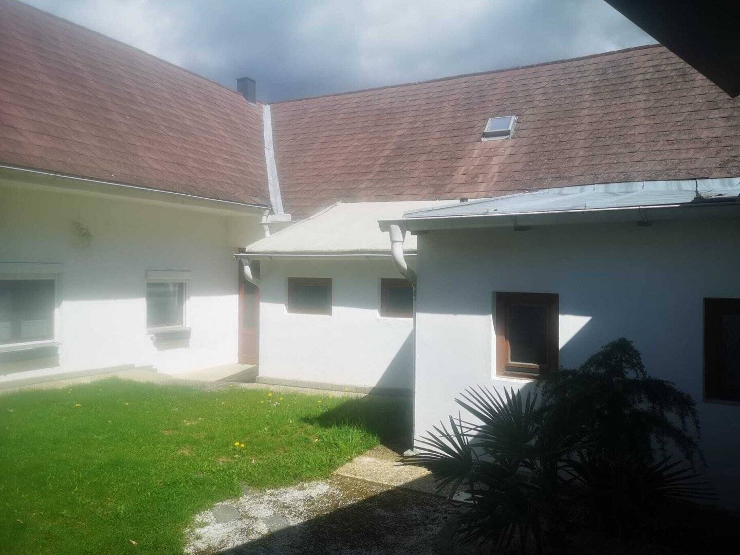 Einzigartige Chance: Gastgewerbe, Gastronomie &amp; Wohnung in Stadtschlaining, Burgenland - 545m² Fläche