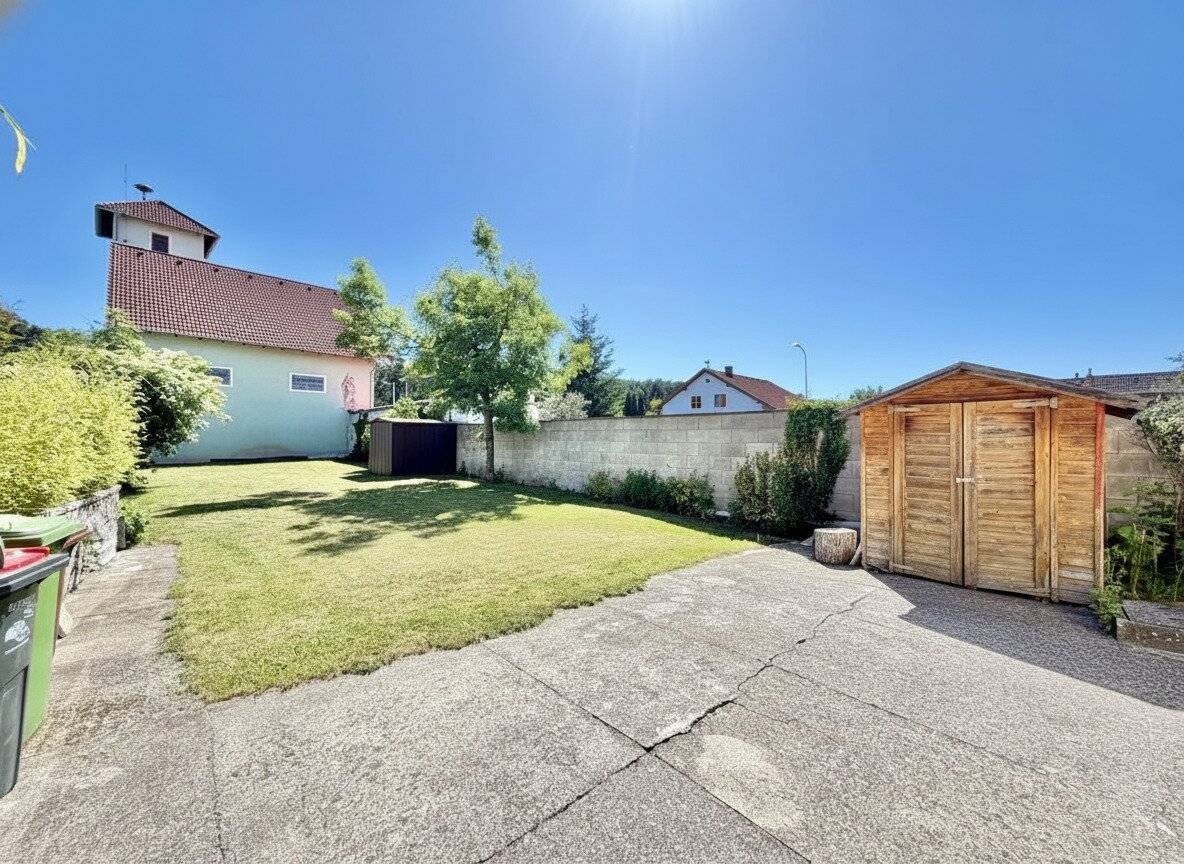 WOHNEN, wo RUHE zu Hause ist | ca. 386m² Grund | ca. 126m² gew. NFL | 4 Zimmer | Garten | Garage | Loggia | absolute Ruhelage