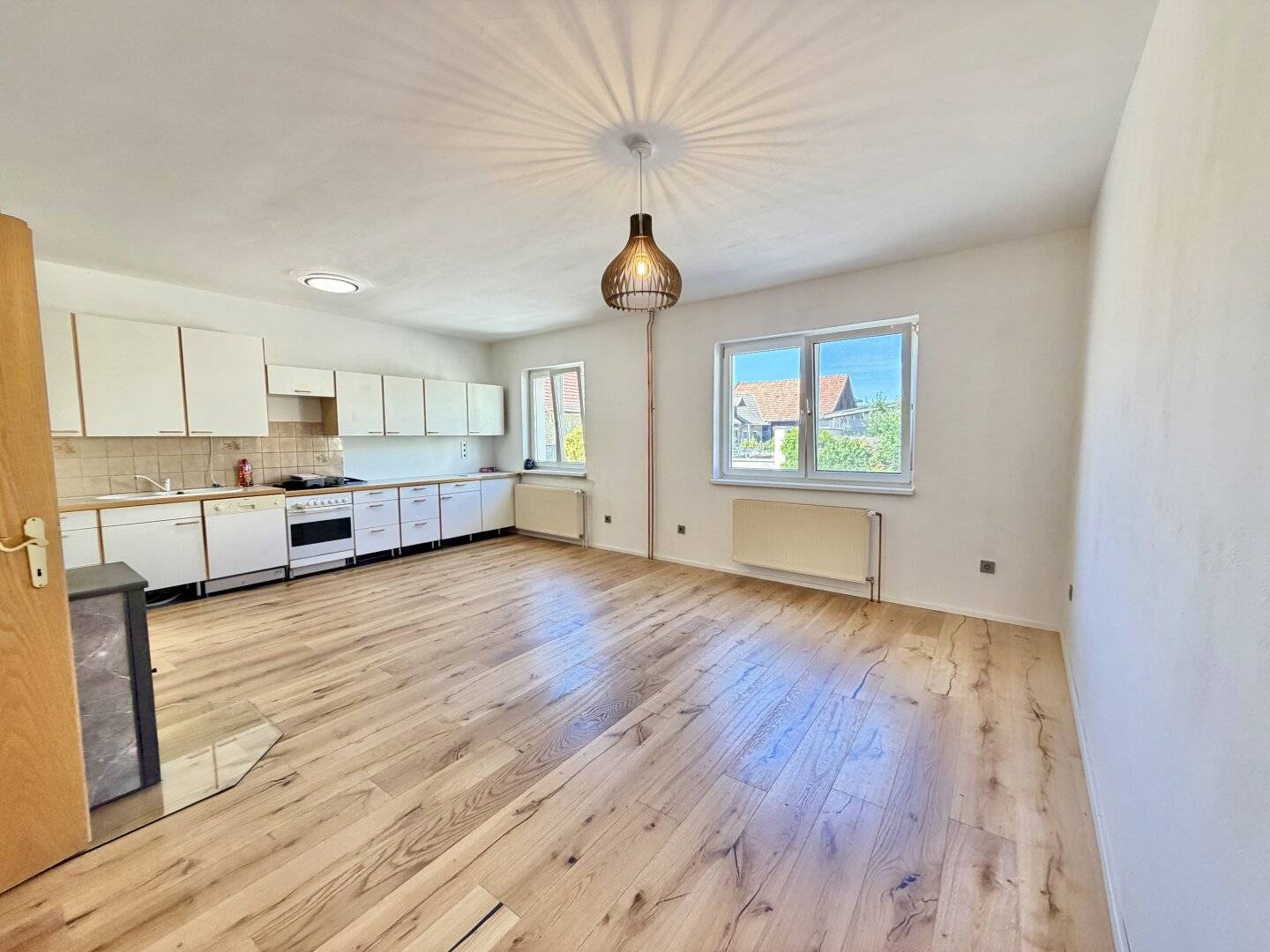 WOHNEN, wo RUHE zu Hause ist | ca. 386m² Grund | ca. 126m² gew. NFL | 4 Zimmer | Garten | Garage | Loggia | absolute Ruhelage