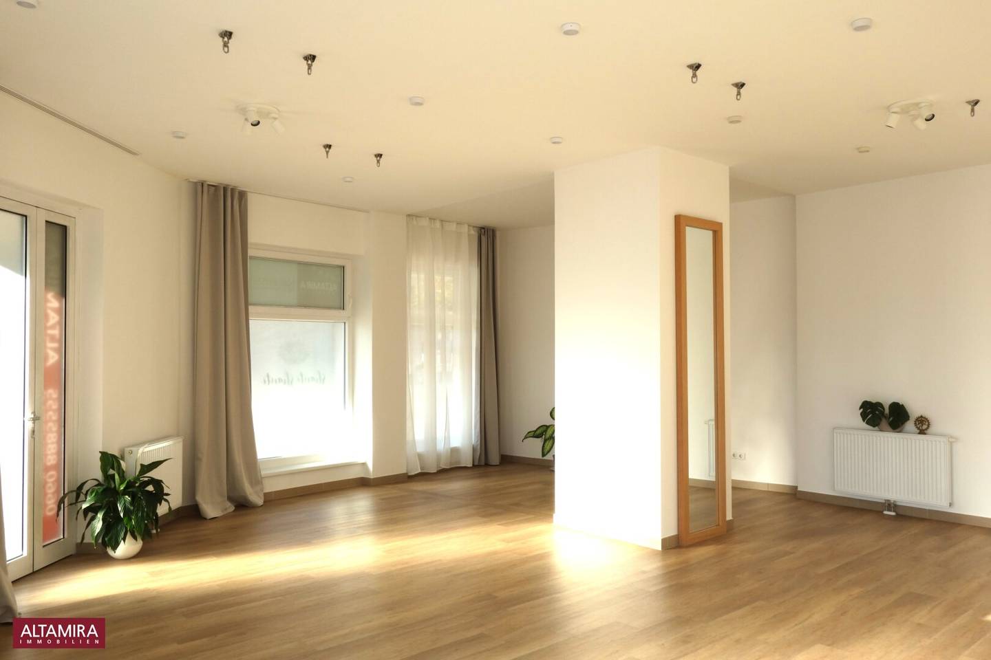 Very nice studio for rent by the day or by the hour