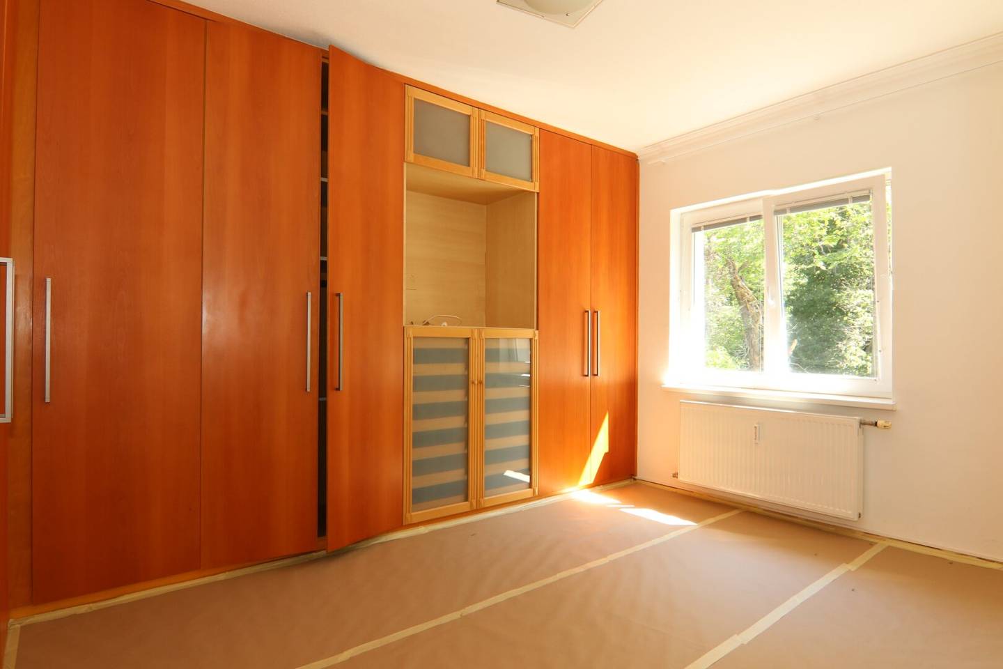 BADEN near Vienna: Green+Quiet+Prime+Location with DISTANT VIEW: 3 large rooms + terrace with 13m² (on the top floor)