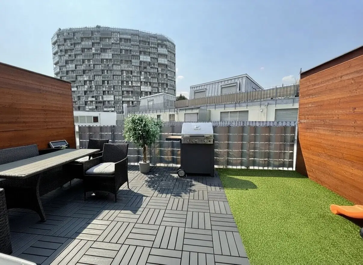 TERRACE PARADISE | Built 2018 | 4 rooms | approx. 119 m² weighted usable area | 4 terraces | Garage