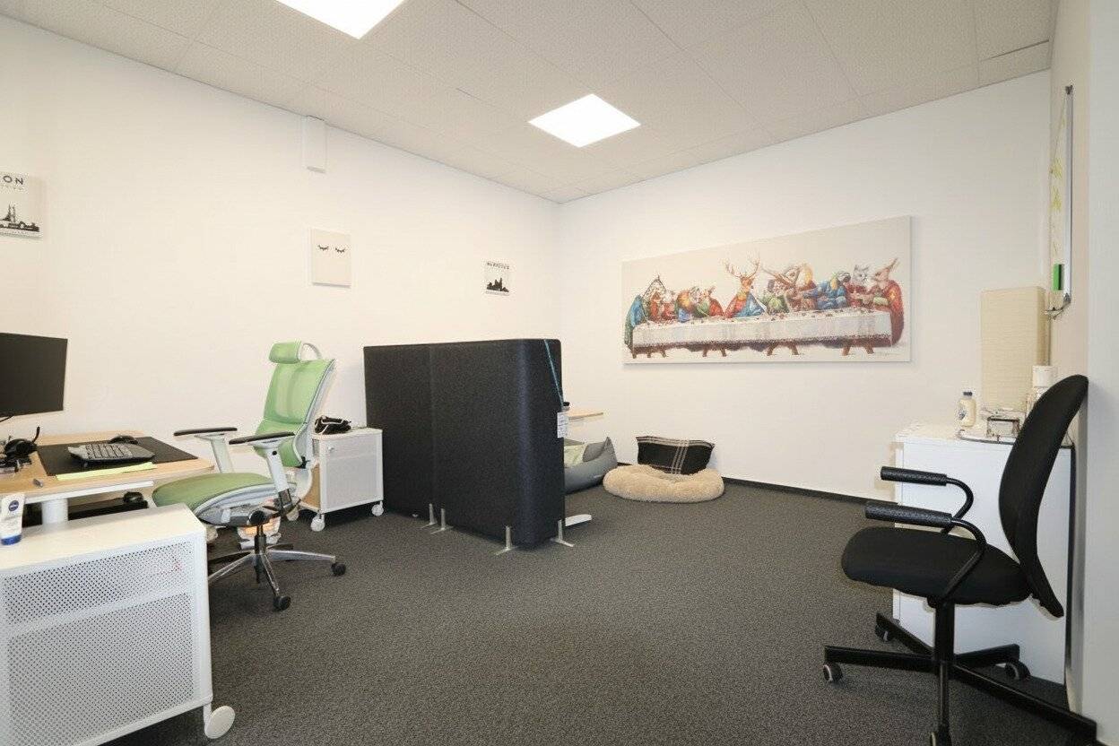 TOPLAGE! Moderne Büro-/Praxisfläche mit ca. 57 m² - zentral und trotzdem ruhig gelegen!