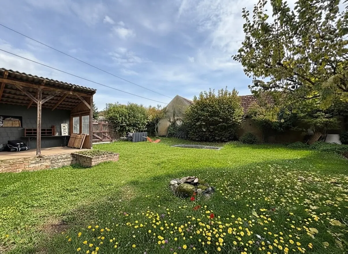 FAMILY HIT | 4 rooms | approx. 188 m² living area | garden | balcony | garage