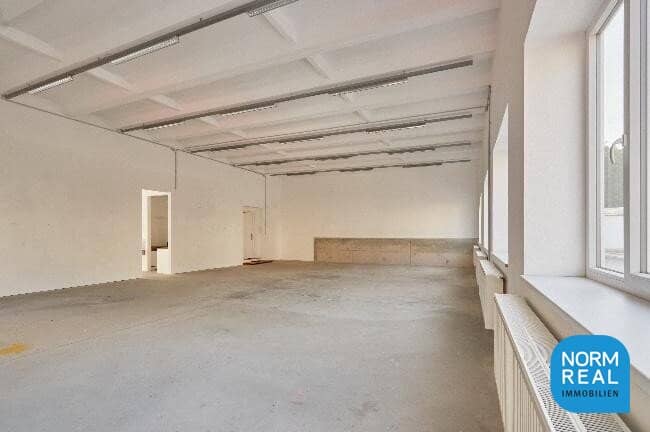 Modern office or practice at Paulusplatz