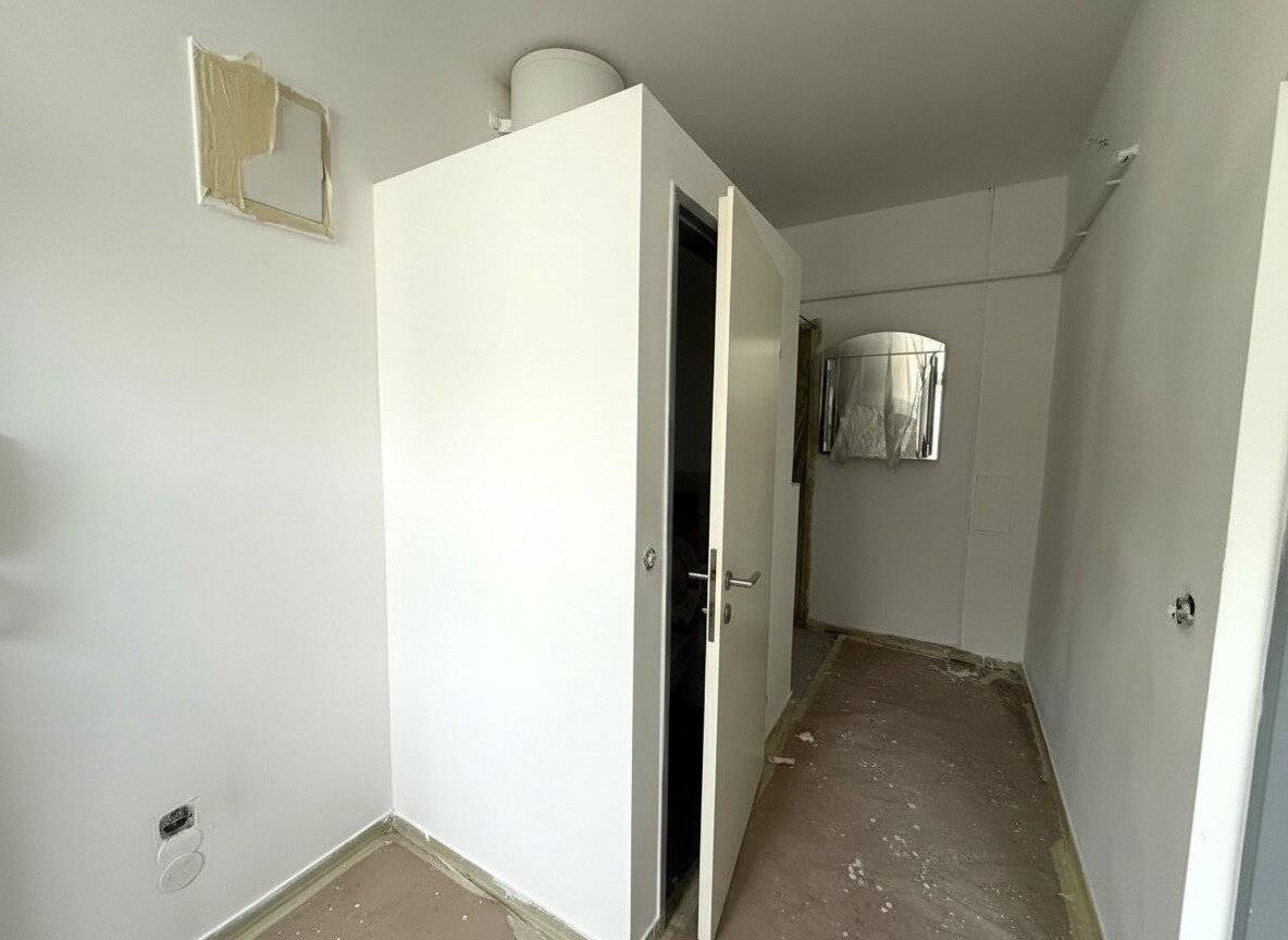 MODERN ATTIC APARTMENT | 1 room | approx. 30 m² living area | quiet courtyard location | 3rd floor