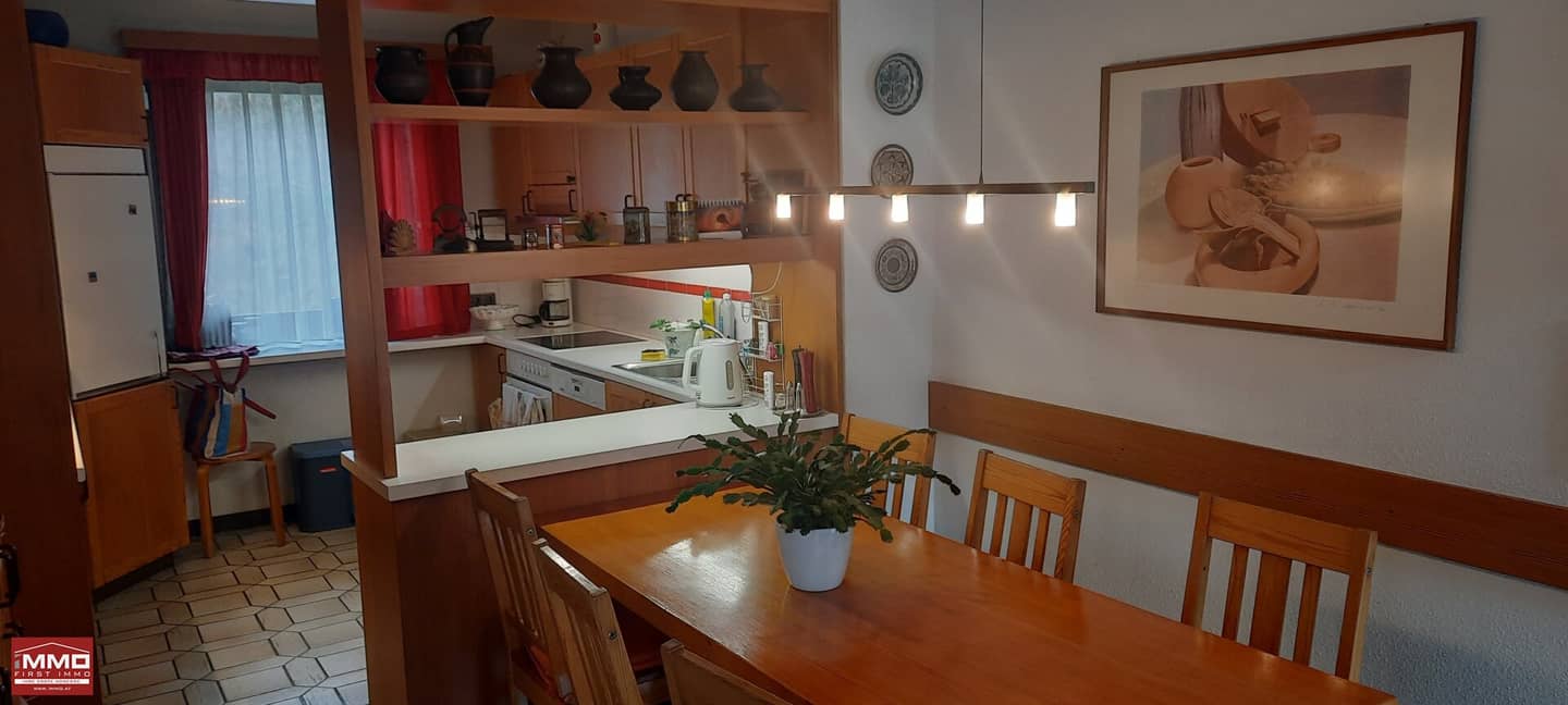 PROVISIONSFREI - GROSSES EF-HAUS MIT POOL UND ZWEI GARAGEN, neuer Preis!!!