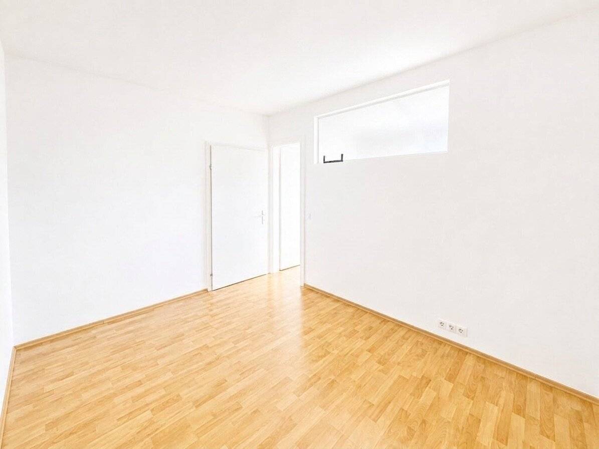 ATTRAKTIVE | 3 Zimmer Wohnung in 1120 WIEN | ca. 62 m² | 6. Liftstock | Top-Infrastruktur