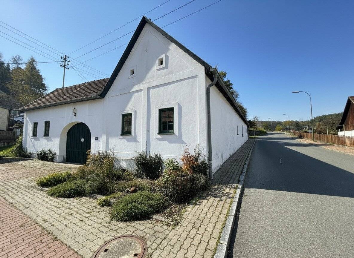 EIN ZUHAUSE mit GESCHICHTE | Charmantes Bauernhaus | 5 Zimmer | ca. 240 m² NFL | Ruhelage