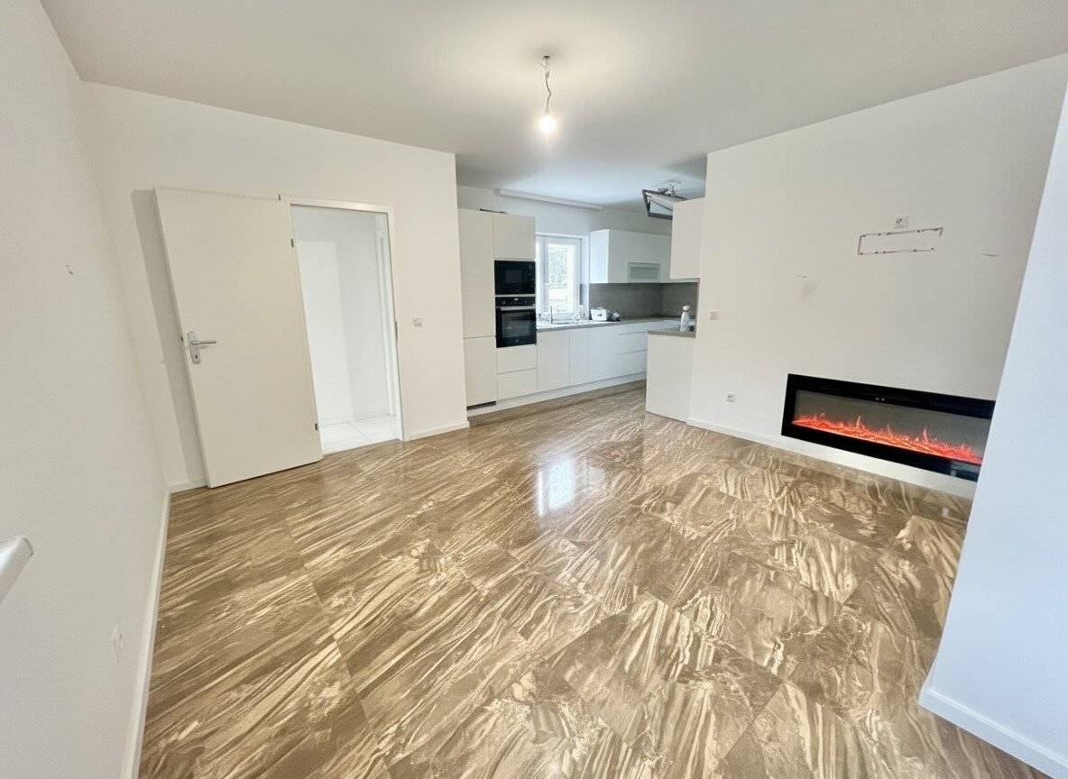 BALKONHIT | 4 Zimmer | ca. 88 m² gew. NFL | Neubau | Hofruhelage | Lift