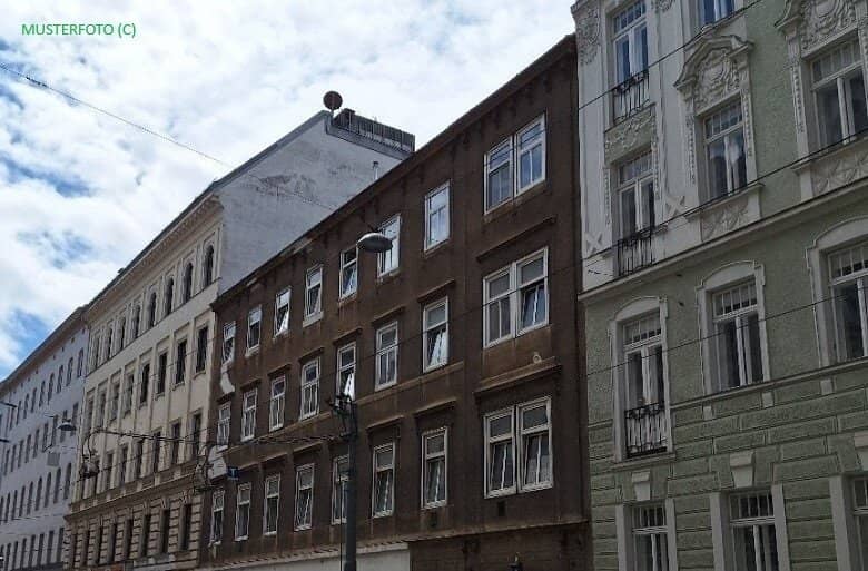 Attractive income property 2,650 m² in 1200 Wien – vacant from July 2026, DG submitted