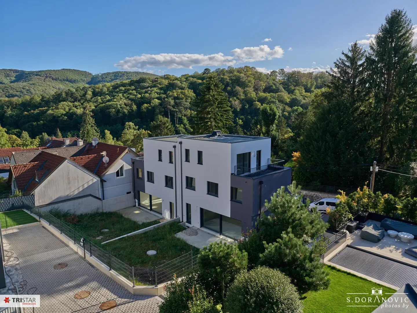 NEU! SCHLÜSSELFERTIG ++ EIGENGRUND: KEIN PACHT- ODER BAURECHT ++ ZIEGELMASSIV ++ KELLER ++ PKW-STELLPLÄTZE ++ KLOSTERNEUBURG ++