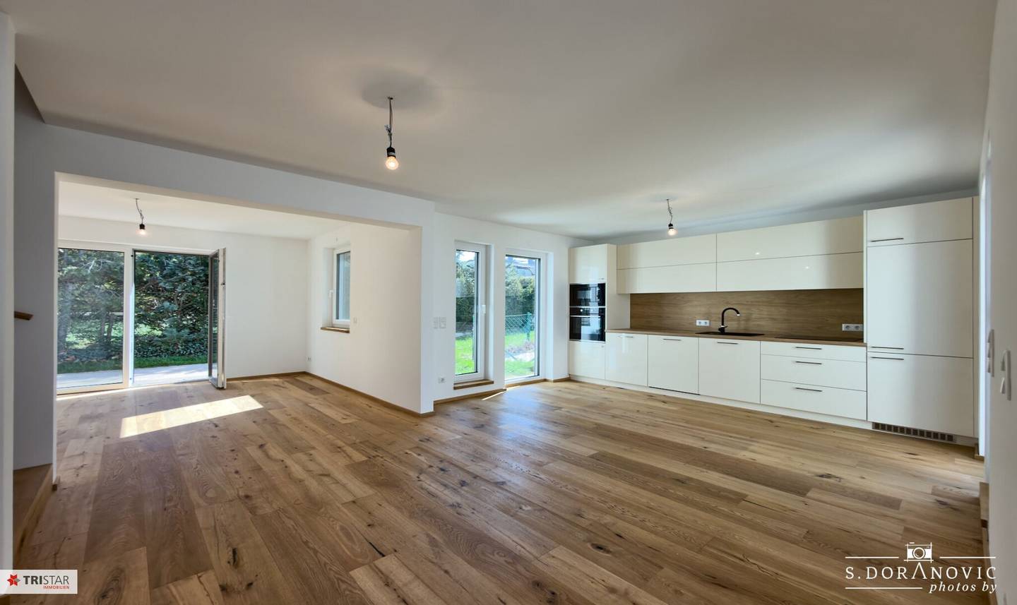 LAST HOUSE! 5-room house with private garden SOUTH+EAST+WEST 2 terraces Photovoltaic + heat pump Kitchen + car parking space near U6 Perfektastraße 1230 Vienna