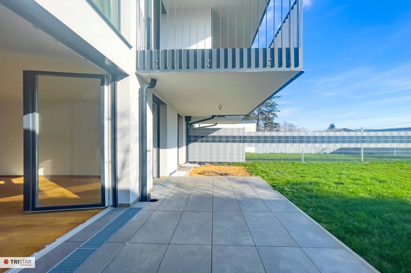 NOTVERKAUF – EINMALIGE CHANCE *Exklusiver Erstbezug mit Westbalkon &amp; Weitblick zum Sonderpreis von nur € 299.000 !
