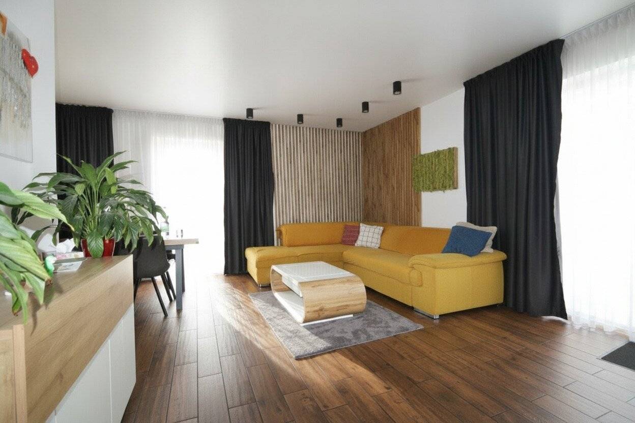 Neuwertiger Bungalow (BJ 2016) mit 4-Zimmern und Doppelgarage in Siedlungslage