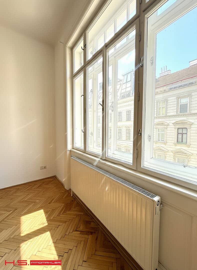 ECHTE TOPLAGE  - FANTASTISCHE STILWOHNUNG  - 3. WOHNETAGE - HERRLICHES GRÜNDERZEITHAUS - SÜD- WESTAUSRICHTUNG