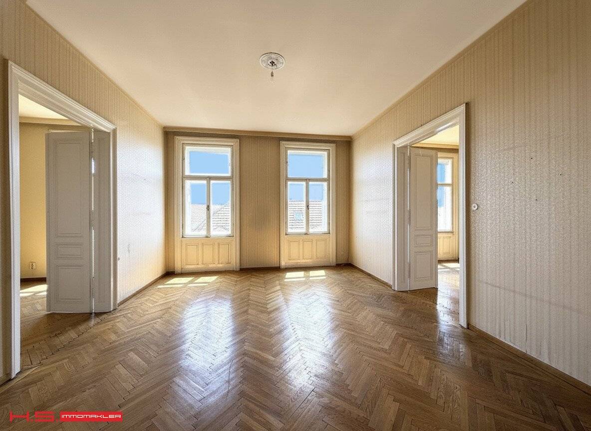 PERFECT STYLISH PERIOD APARTMENT with RENOVATION REQUIRED - SUNNY TOP LOCATION - WONDERFUL PERIOD BUILDING - 3RD UPPER FLOOR - PERFECT LAYOUT