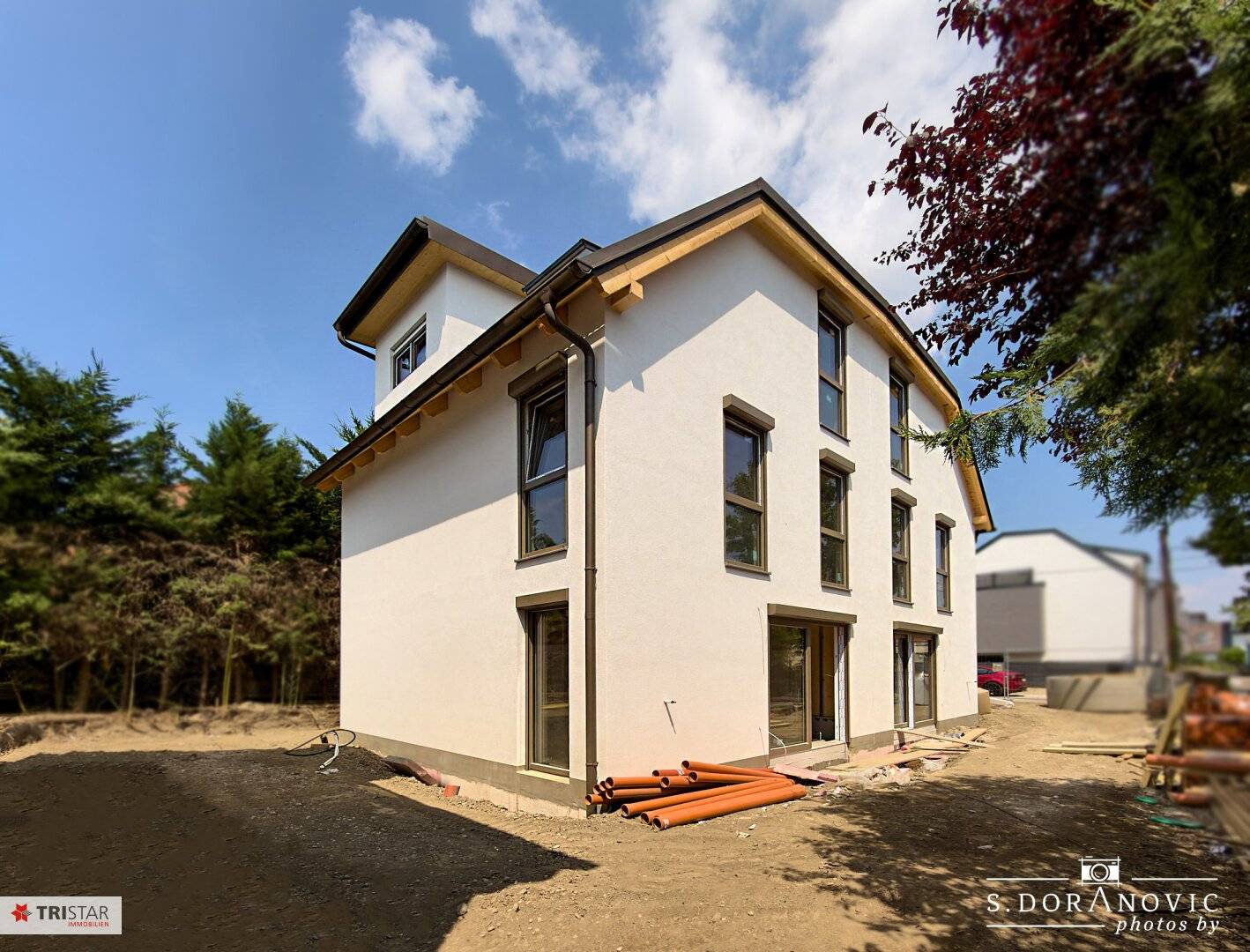 NEU! • 6 Zimmer • Familienhaus • Garten + Terrasse • Luftwärmepumpe • 1220 Wien