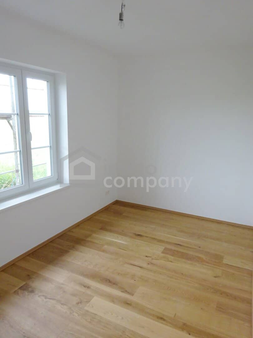 Renovated apartment with garden first occupancy