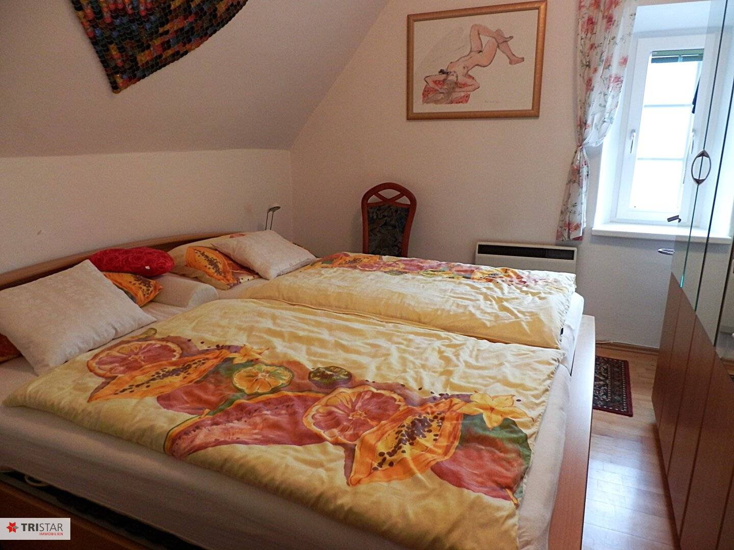 Charmante Altbau-Dachgeschoßwohnung in Grünruhelage