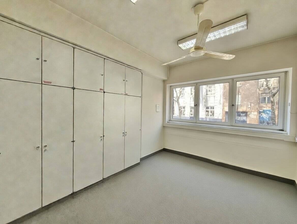 Inzersdorfer Straße | Büro mit zwei großzügigen Arbeitszimmern zu mieten
