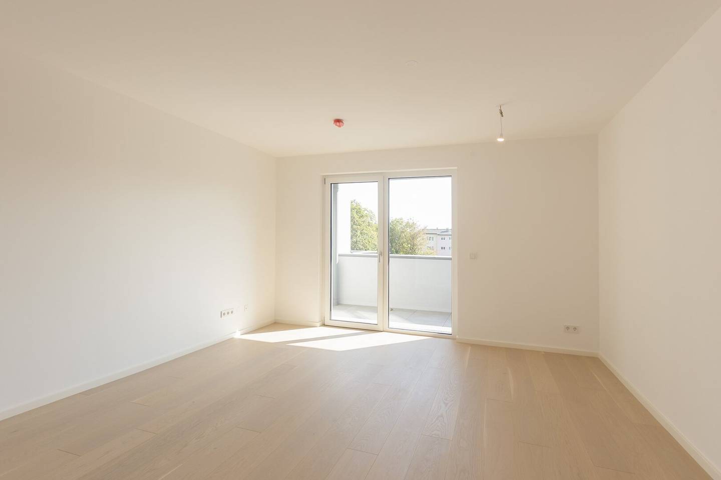 EHK 100 | 3 Zi Familienwohnung mit Loggia + Abstellraum