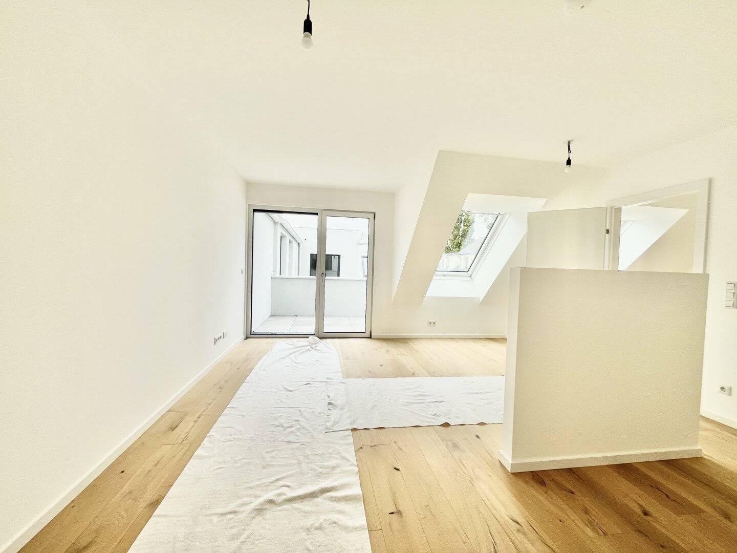 BASLER GASSE - NEW BUILD SECOND-OCCUPANCY APARTMENTS WITH BALCONY