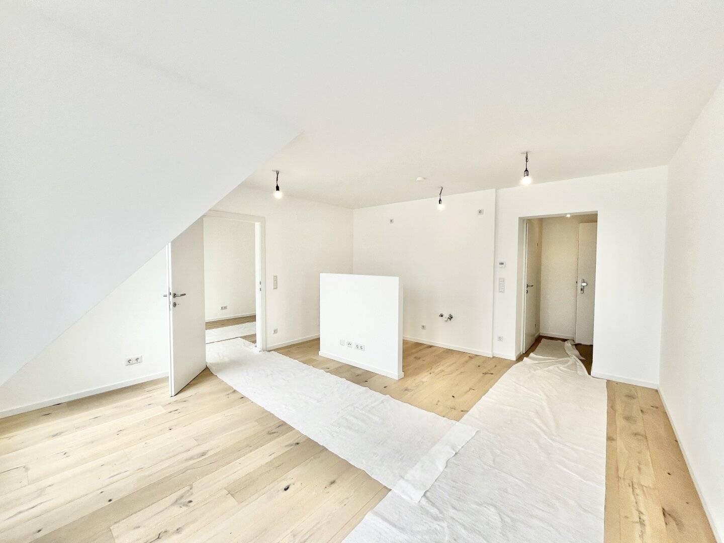 BASLER GASSE - NEW BUILD SECOND-OCCUPANCY APARTMENTS WITH BALCONY